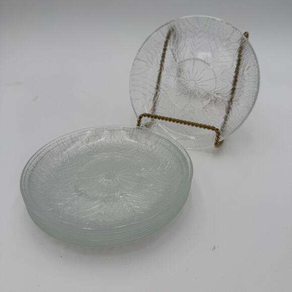 Vintage Arcoroc Country Wheat Saucers 5 3/8 inch, Clear Glass, Set of 5 - Picture 4 of 7